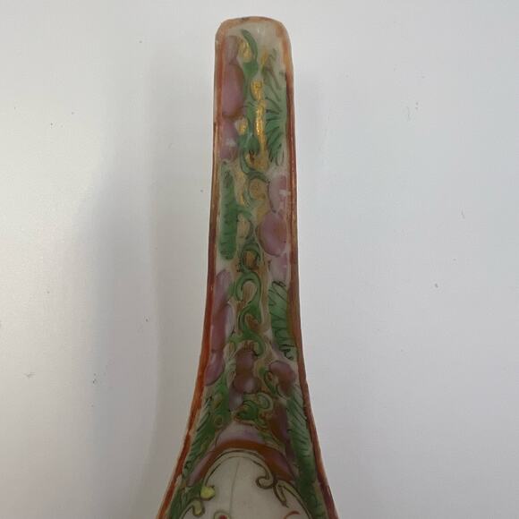 Antique Chinese Export 19th Century Famille Rose Medallion Ceramic Soup Spoon - Picture 6 of 10